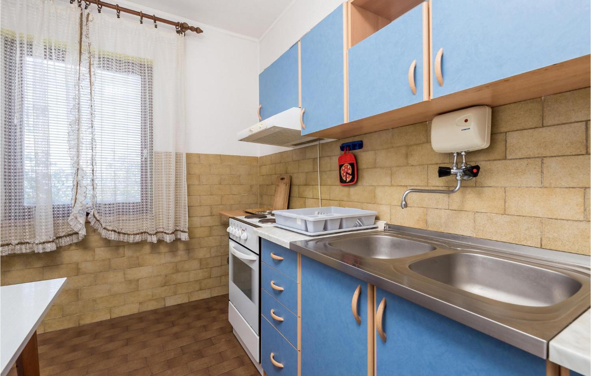 Amazing Apartment In Senj With House Sea View Exteriér fotografie